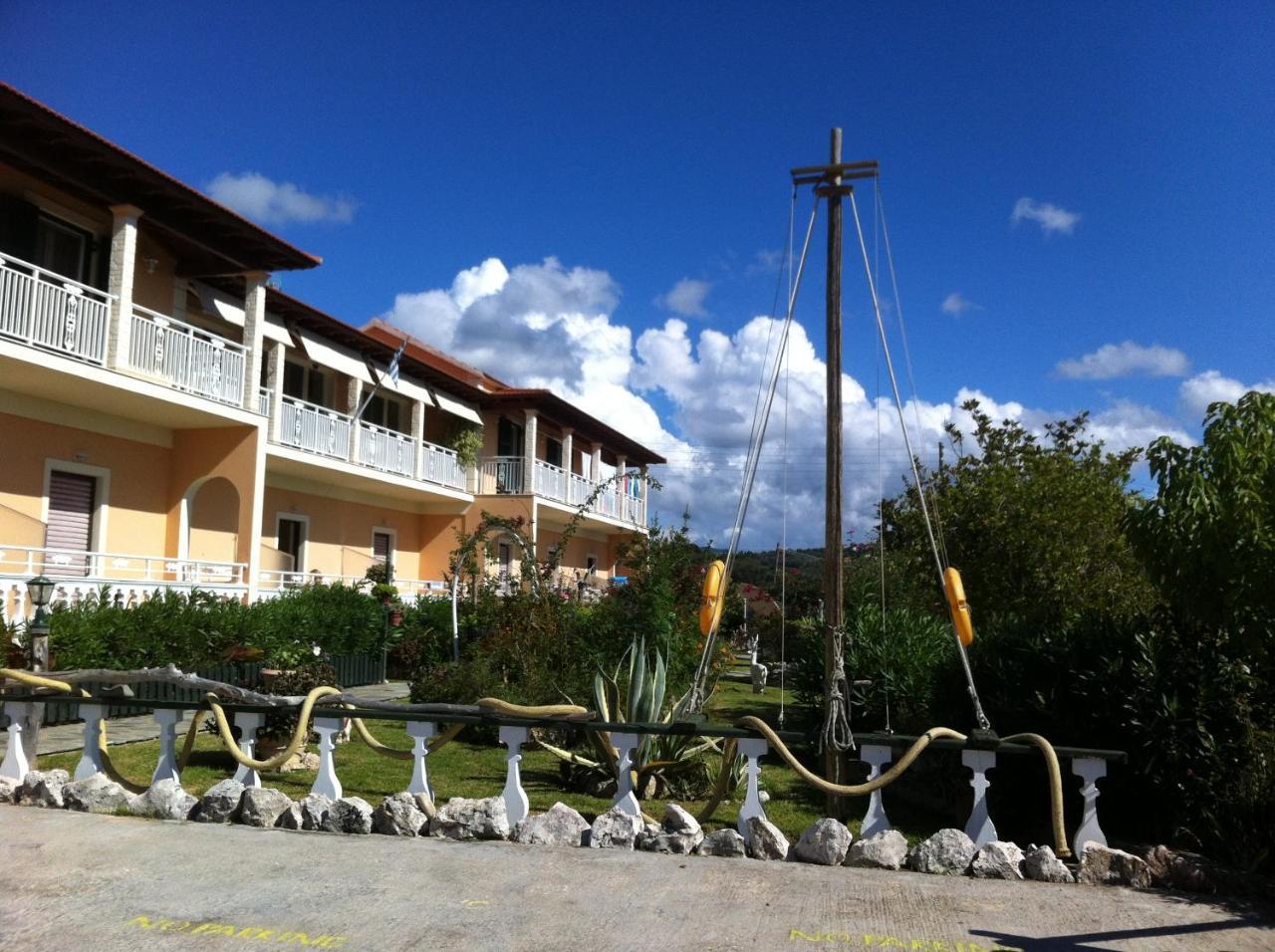 Eleni Apartments Arillas  Eksteriør bilde