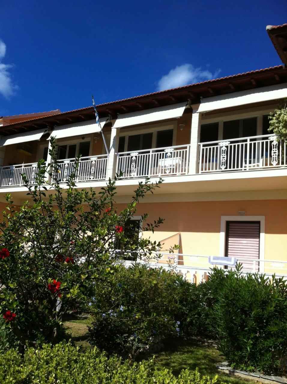 Eleni Apartments Arillas  Eksteriør bilde